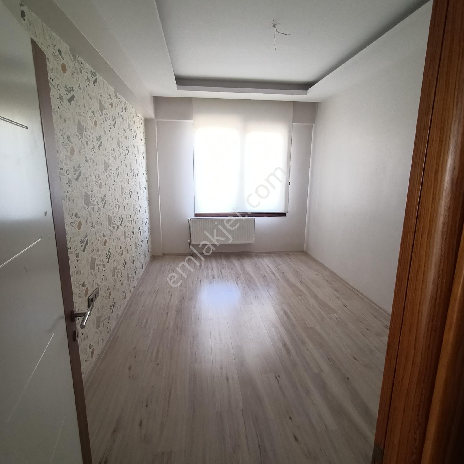 Satılık 4,5+1 Lüks Daire Yıldırım Beyazıt Mah. — fotoğraf 17