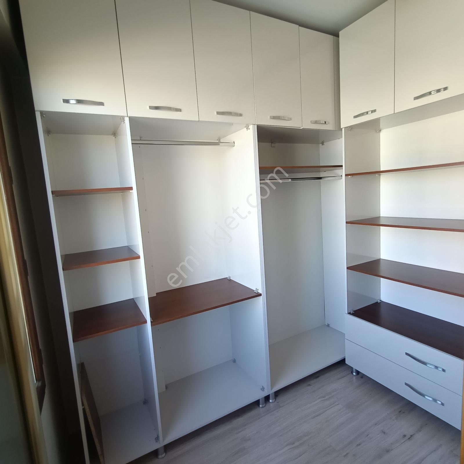 Satılık 4,5+1 Lüks Daire Yıldırım Beyazıt Mah. — fotoğraf 22