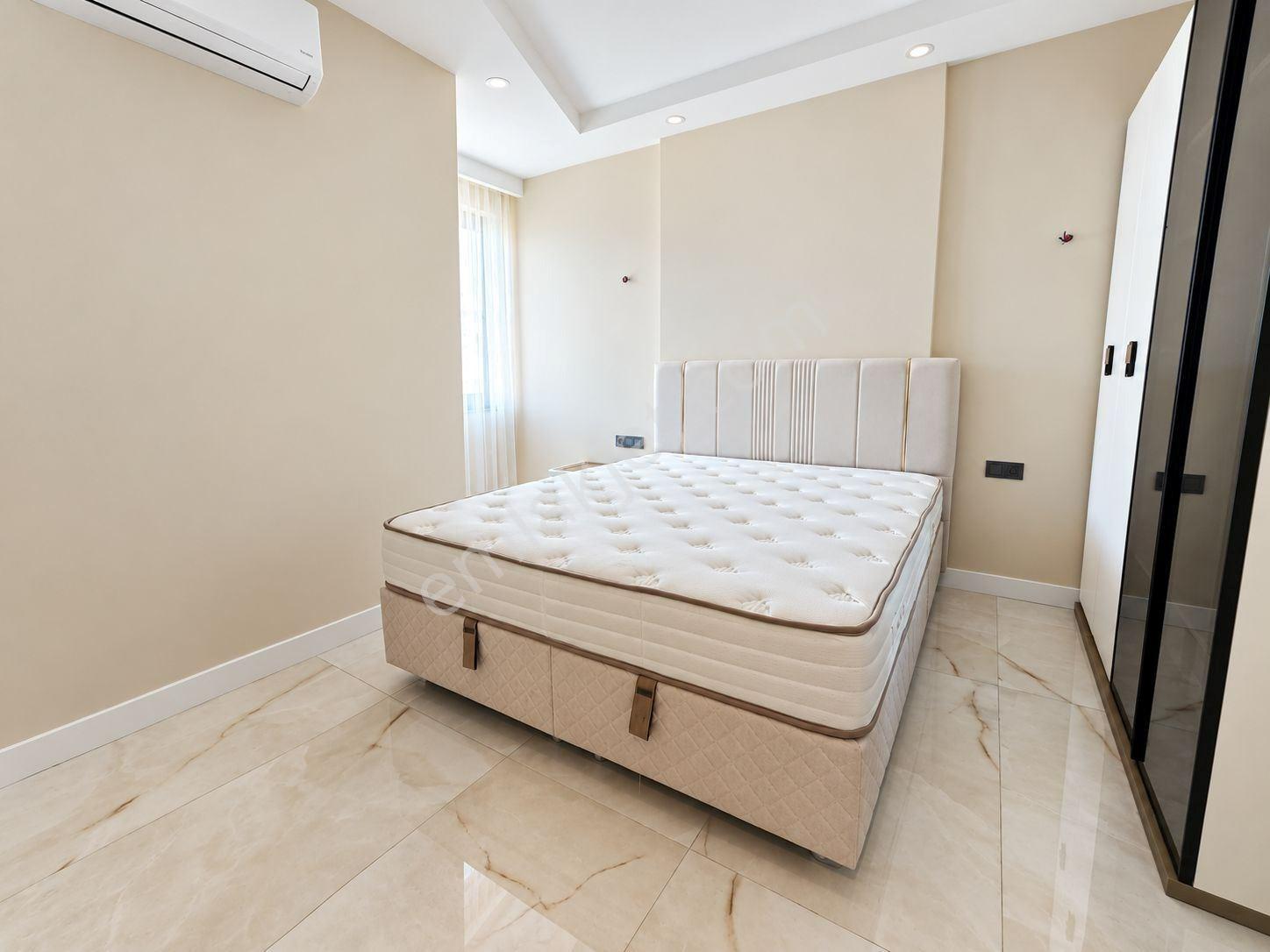 Alanya Konaklıda Denize 300m Havuz Manzaralı 2+1 Satılık Dubleks — fotoğraf 6