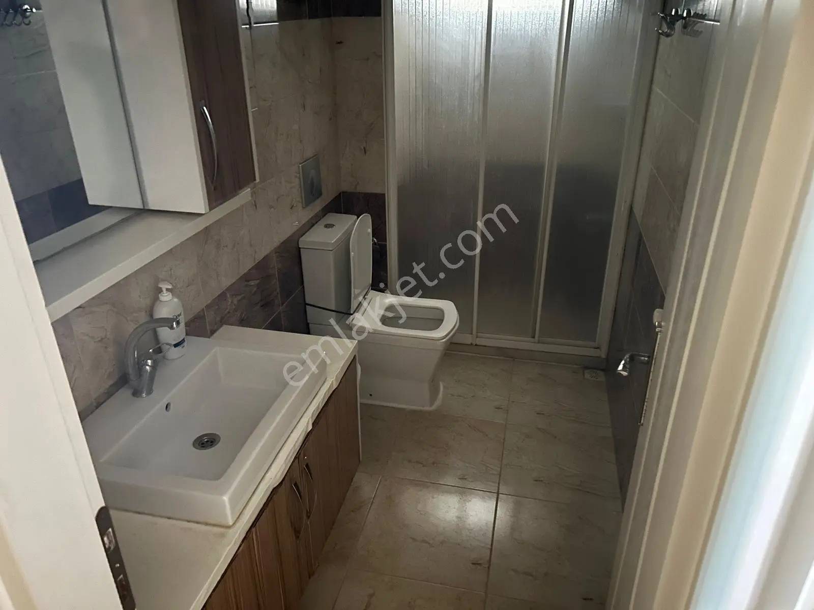 Bursa Emirsultan Cad.üzeri 2+1 95m2 1.(arakat)kombili Bakımlı — fotoğraf 16
