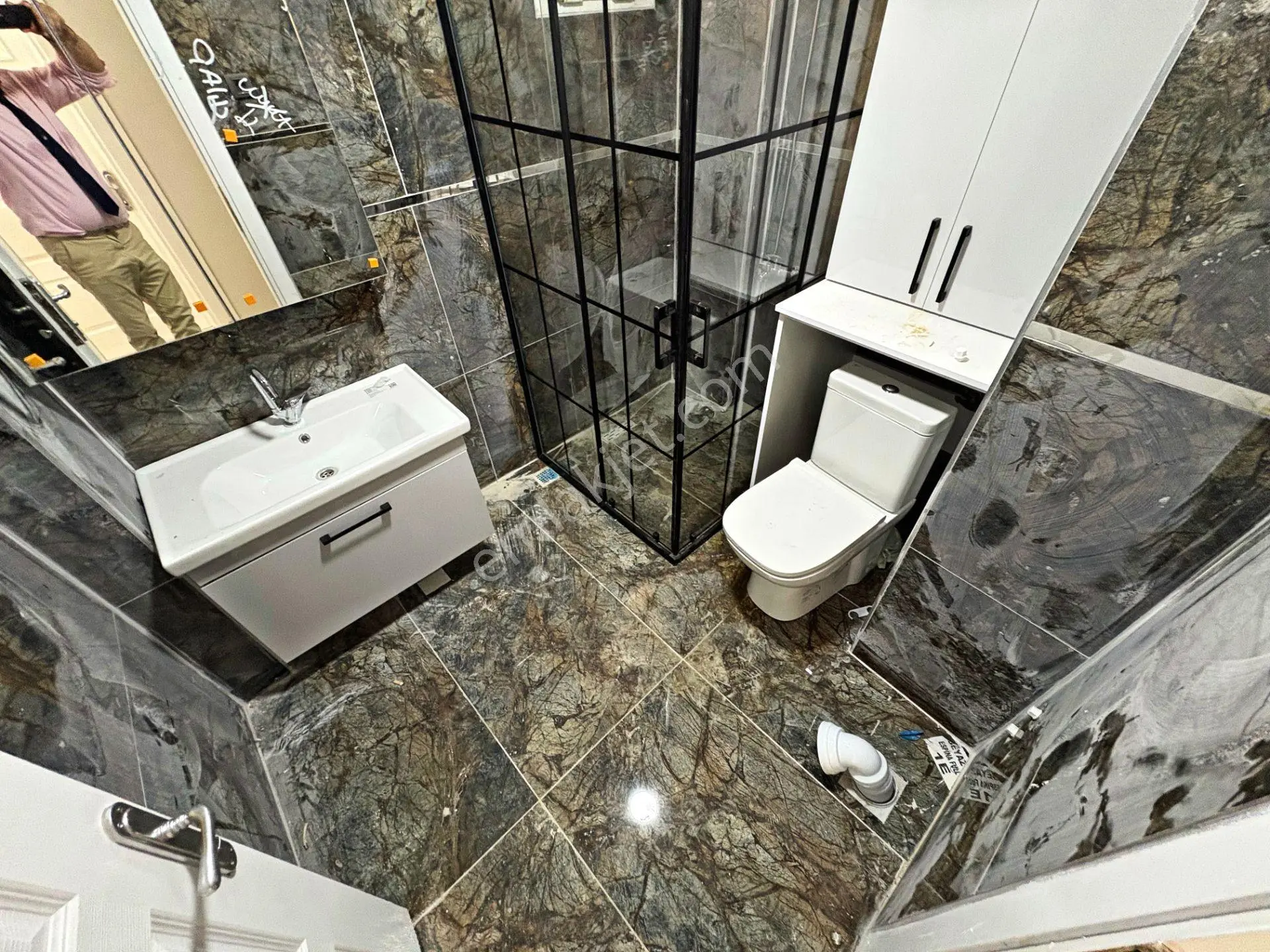 Aktiften Akçay Merkez'de Satılık Full Yapılı 3+1 Çift Balkonlu Arakat Daire — fotoğraf 30