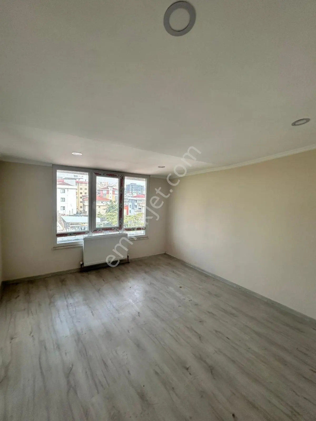 Mertcan'dan Mithatpaşa Cad Üzerinde 4+1 Teraslı Lüks Dubleks Daire — fotoğraf 9
