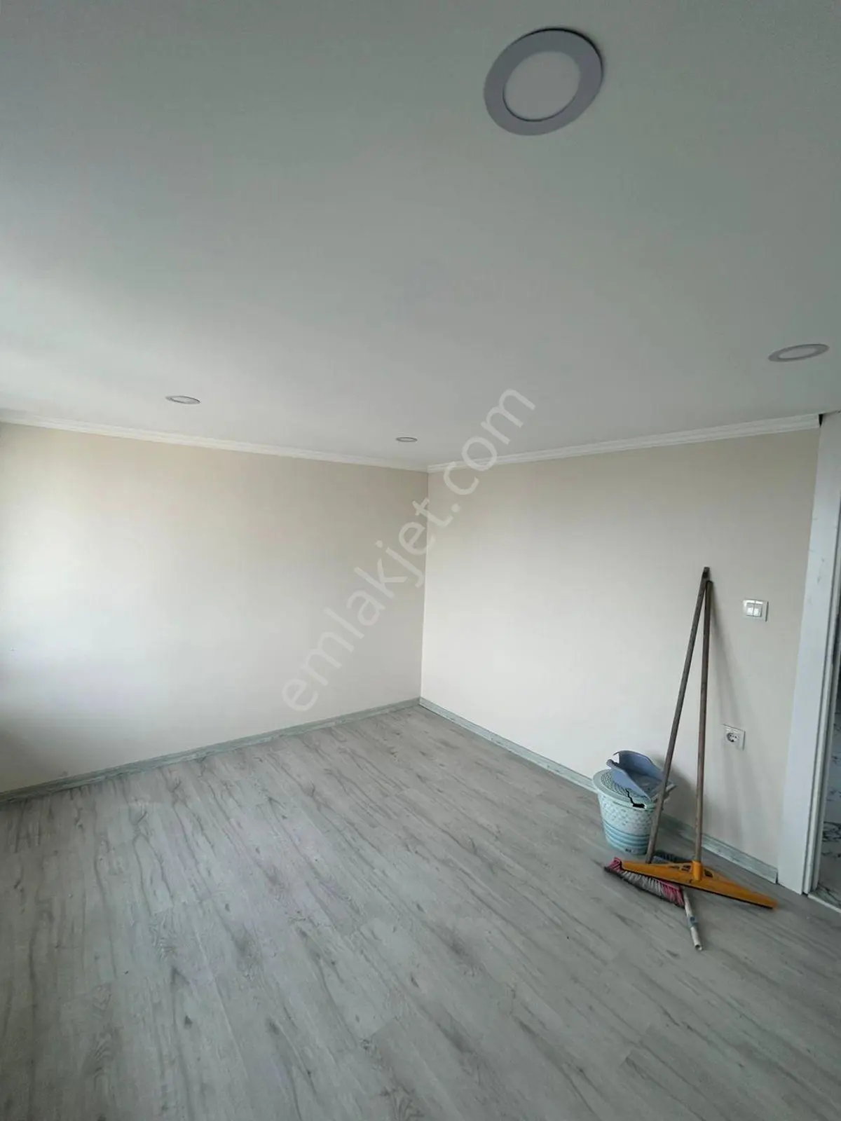 Mertcan'dan Mithatpaşa Cad Üzerinde 4+1 Teraslı Lüks Dubleks Daire — fotoğraf 12