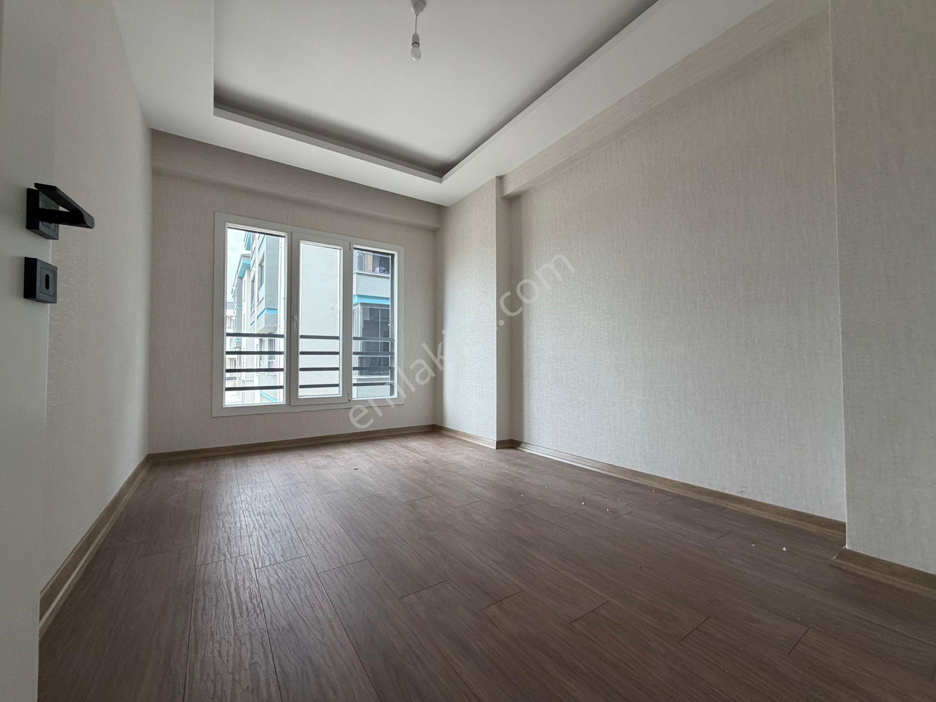 Kahramanlar Caddesi’ne Yakın Site İçi Sıfır Daire — fotoğraf 9