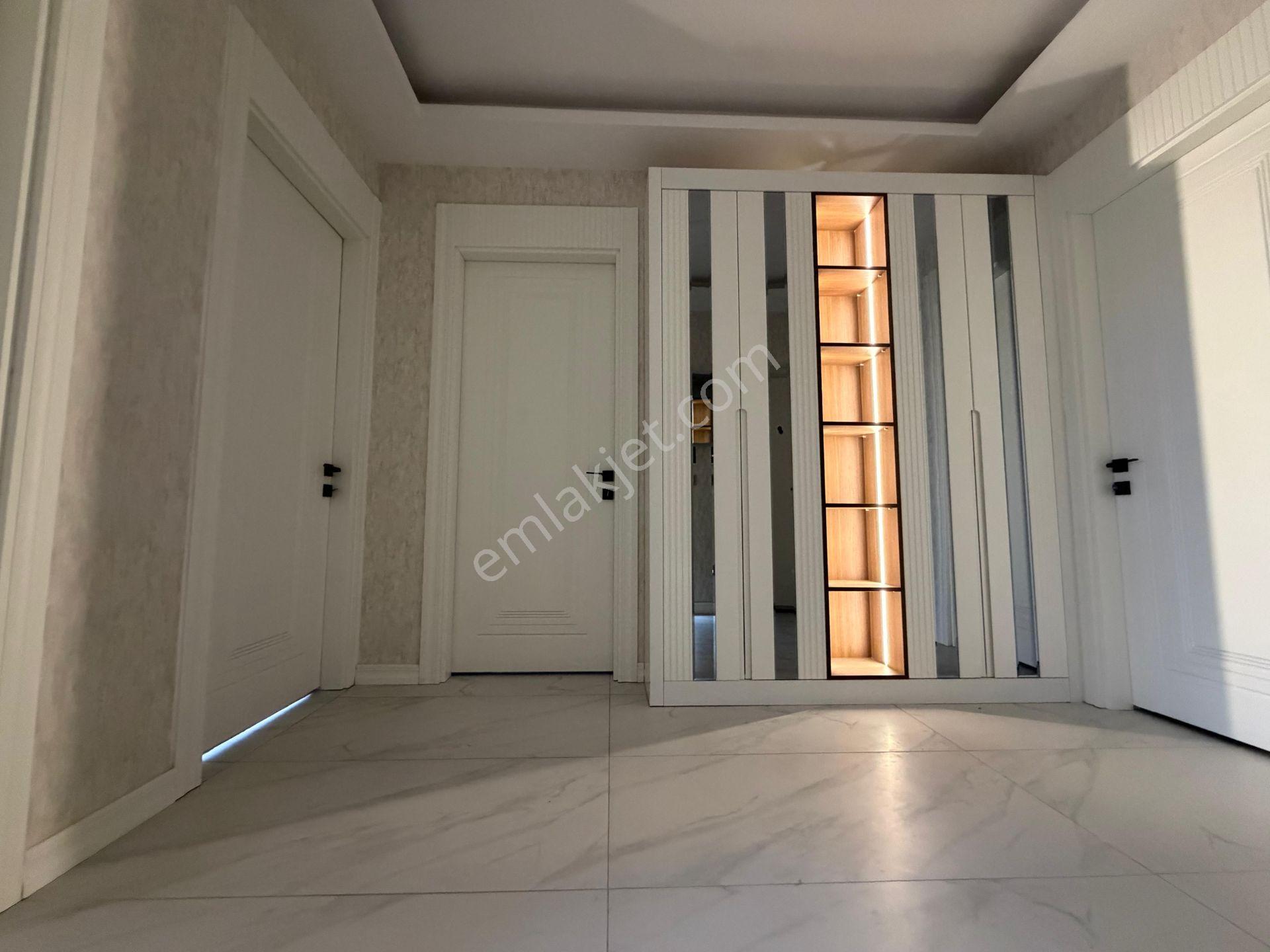 Kahramanlar Caddesi’ne Yakın Site İçi Sıfır Daire — fotoğraf 12