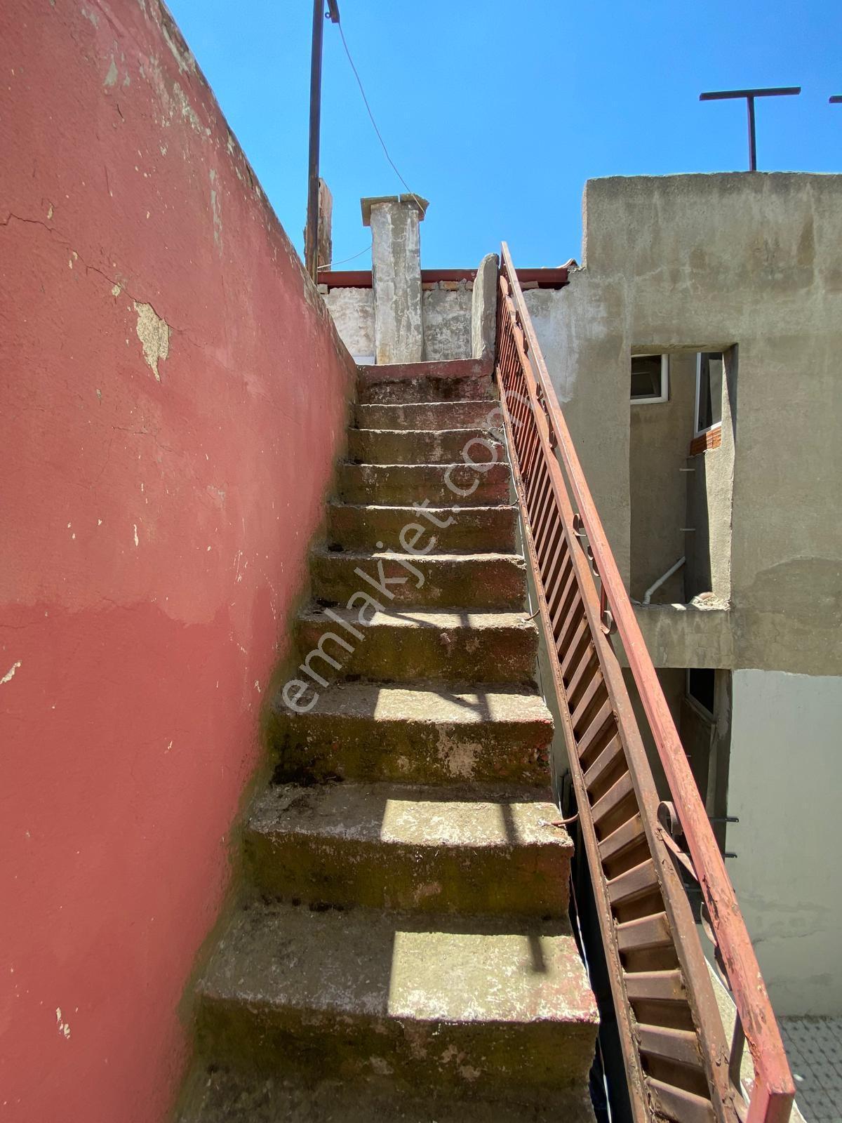 Merkezde Teraslı Müstakil Satılık Dubleks 80m2 — fotoğraf 25
