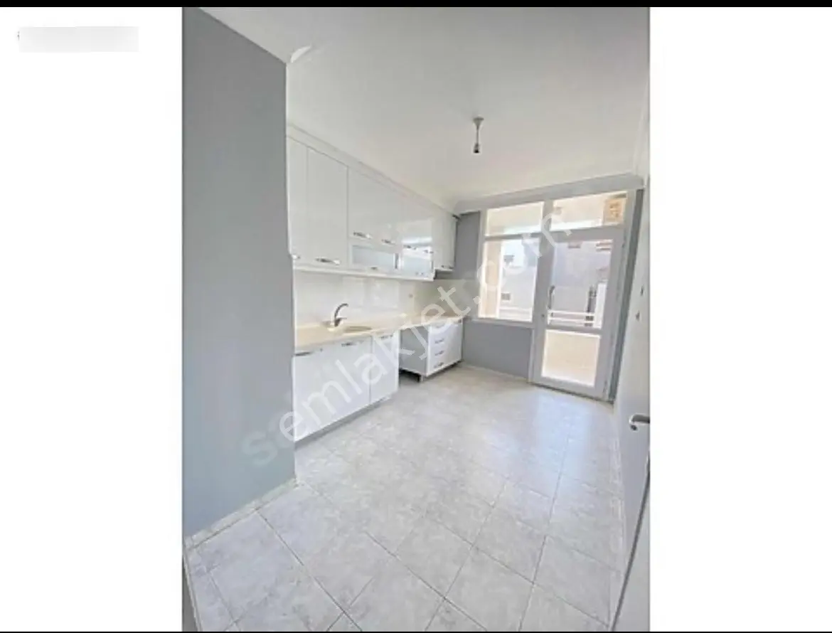 3+1Güzelyalı İllerbankası 8-8Katı 2Banyo 200M2 Gd Cephe Kap.Mutfak 21-25Yaş Az H...