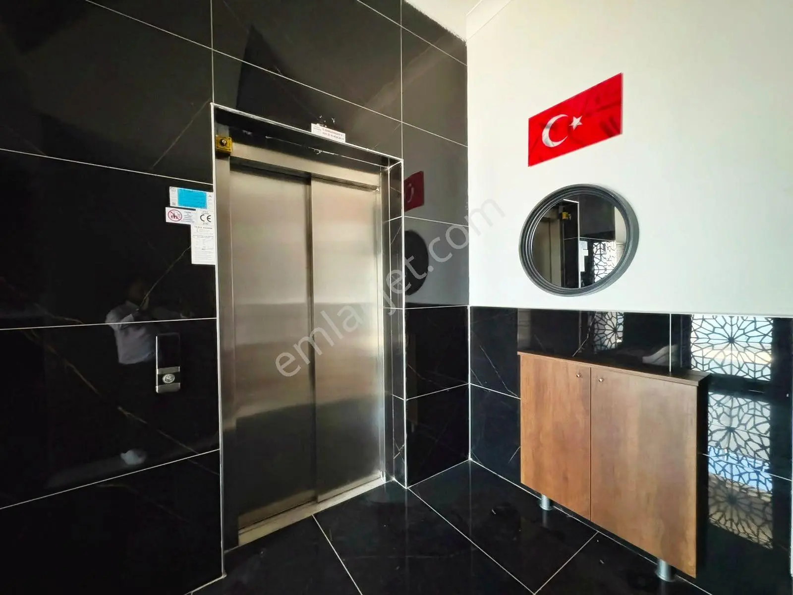 Aktif'ten Zeytinli'de Satılık Eşyalı Ön Cephe Arakat Harika 1+1 Daire — fotoğraf 20
