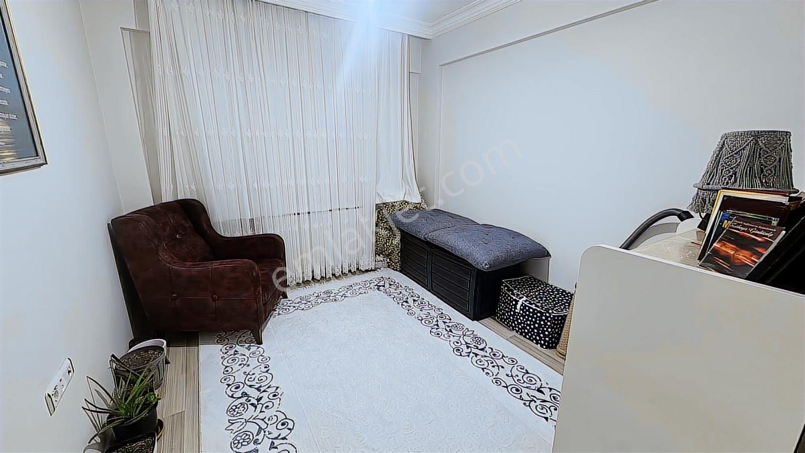 Dsi Arkasında Adliye Ve Cezaevi Ne Yürüme Mesafesinde 1 Kat — fotoğraf 7