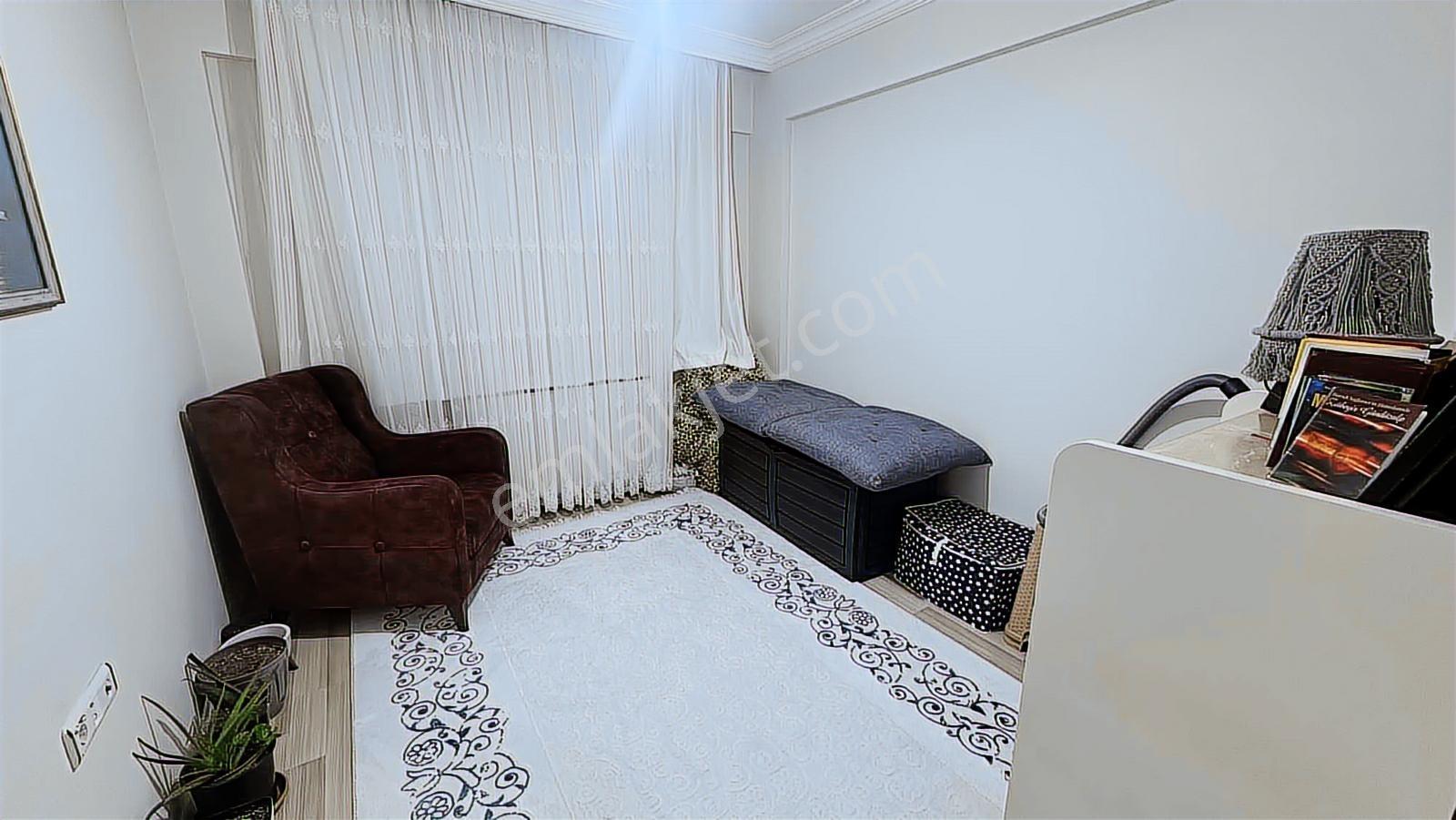 Dsi Arkasında Adliye Ve Cezaevi Ne Yürüme Mesafesinde 1 Kat — fotoğraf 8