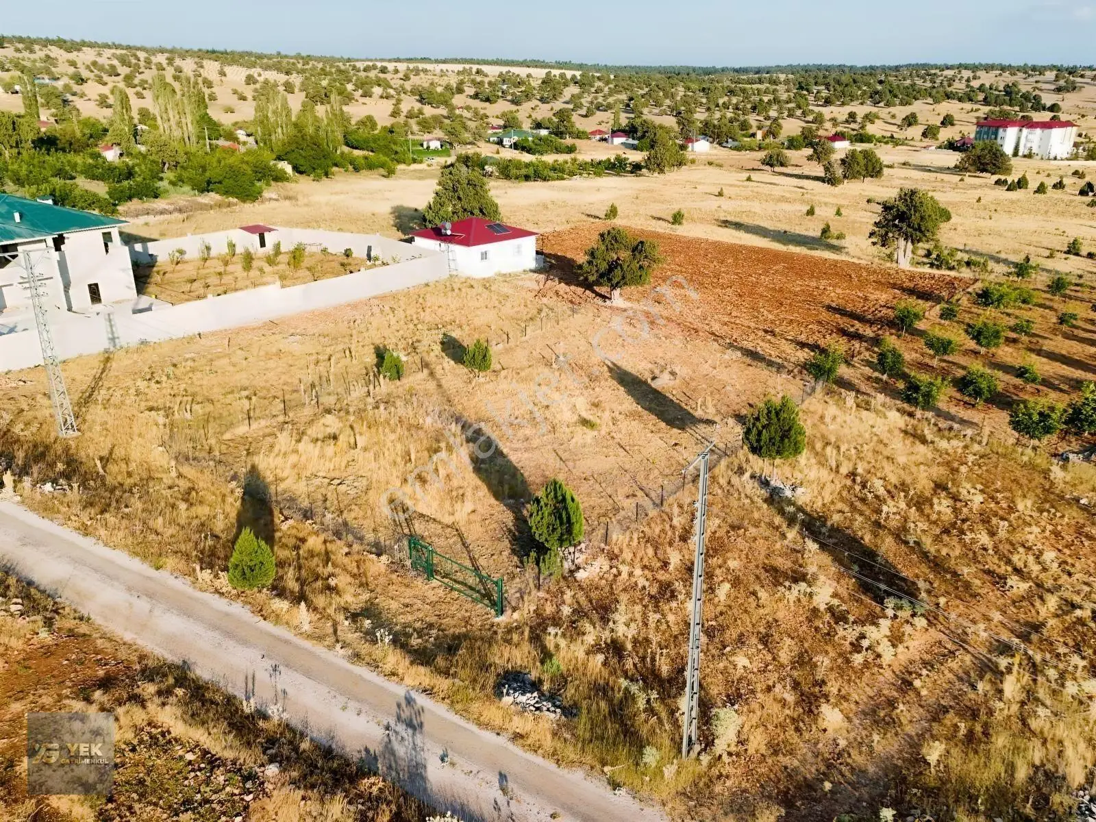 Erdemli Akpınar Yaylasında 875 M2 Yaylalık Arsa