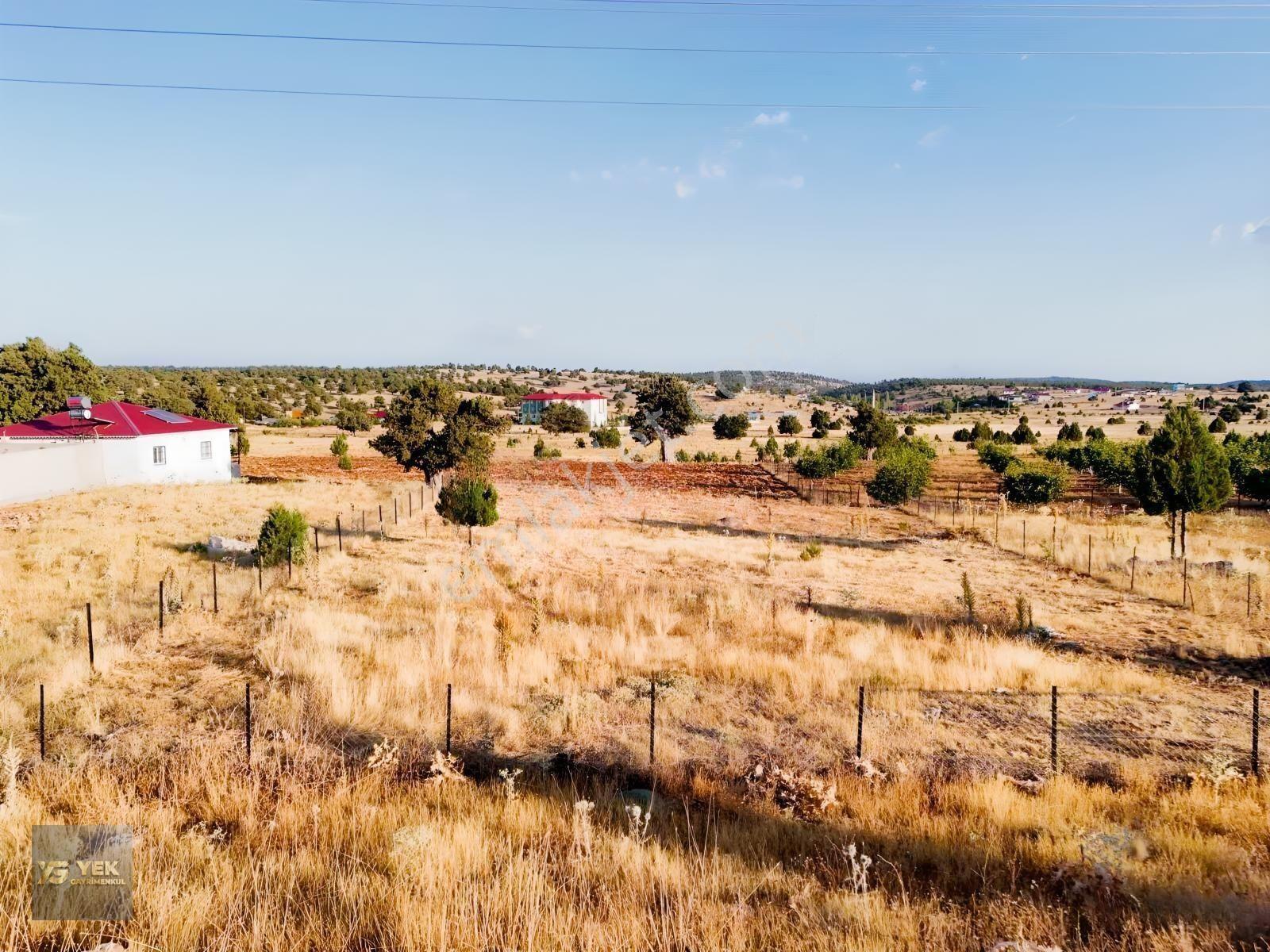 Erdemli Akpınar Yaylasında 875 M2 Yaylalık Arsa — fotoğraf 4