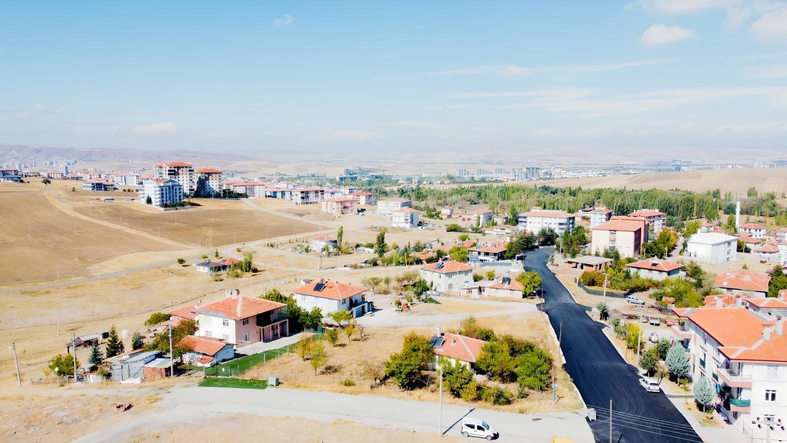 -altınova Da Cadde Üstü Yarım Daire Getirili İmarlı Arsa-*- — fotoğraf 6
