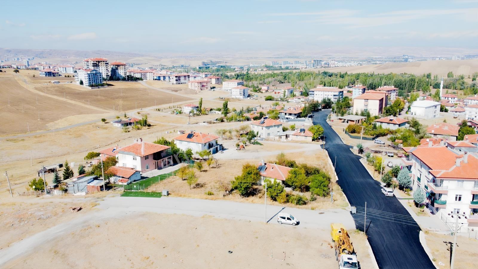 -altınova Da Cadde Üstü Yarım Daire Getirili İmarlı Arsa-*- — fotoğraf 9