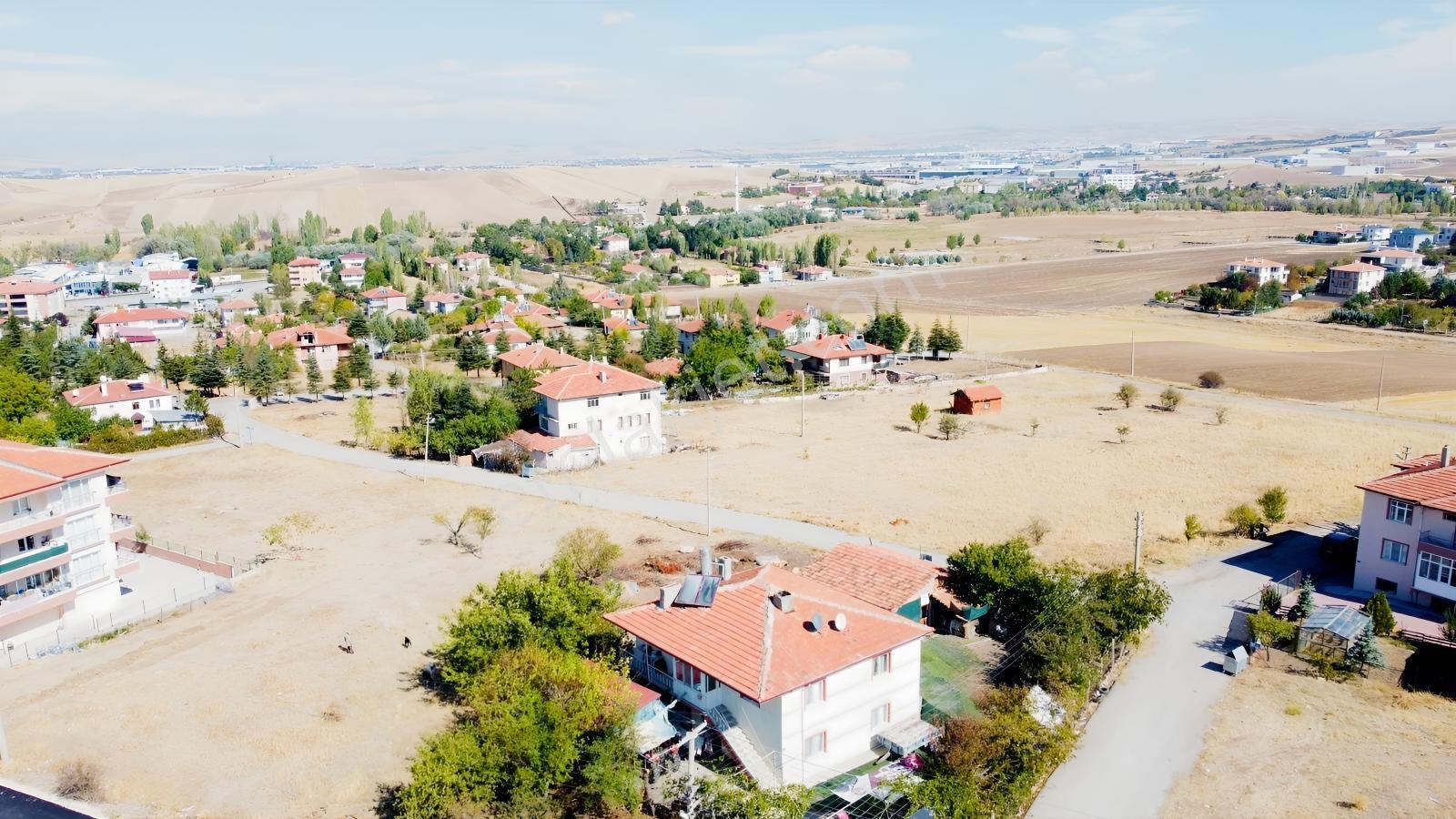 -altınova Da Cadde Üstü Yarım Daire Getirili İmarlı Arsa-*- — fotoğraf 17