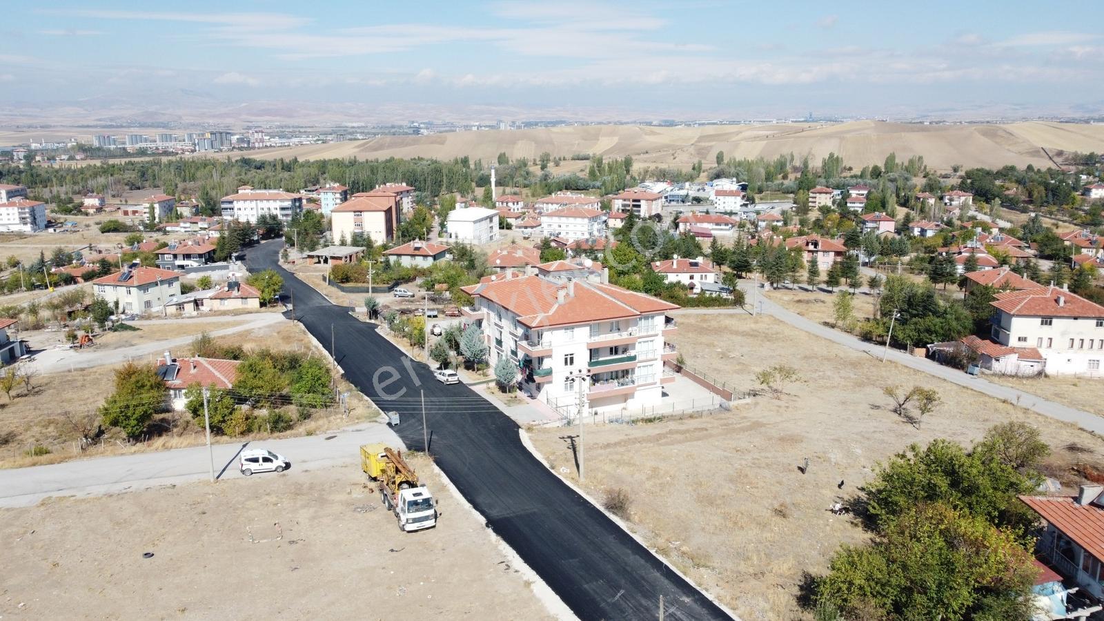 -altınova Da Cadde Üstü Yarım Daire Getirili İmarlı Arsa-*- — fotoğraf 21