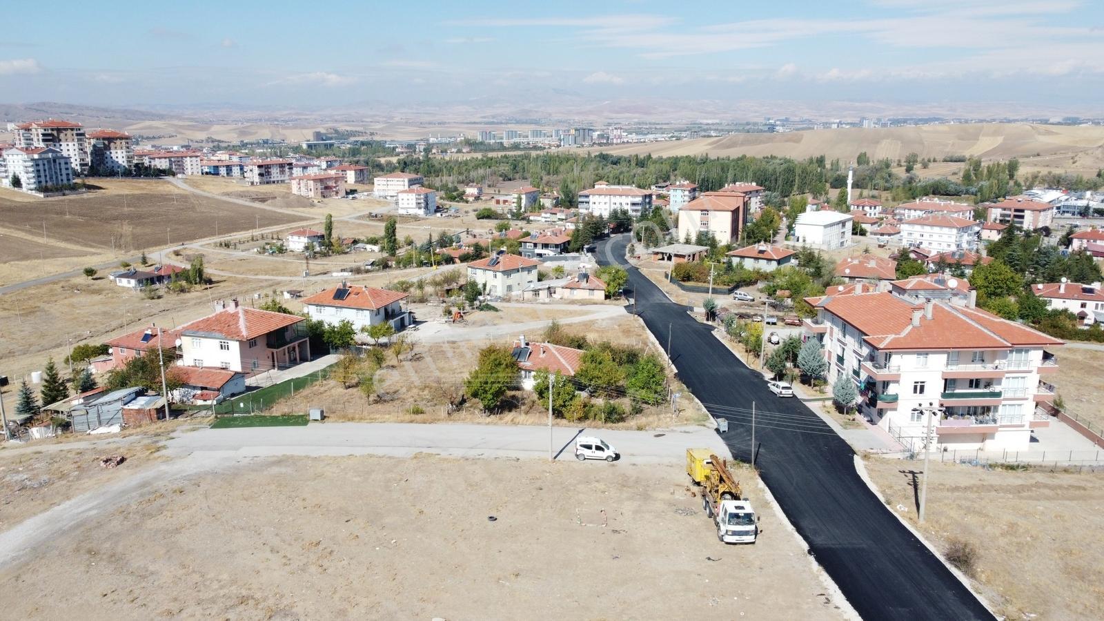 -altınova Da Cadde Üstü Yarım Daire Getirili İmarlı Arsa-*- — fotoğraf 23