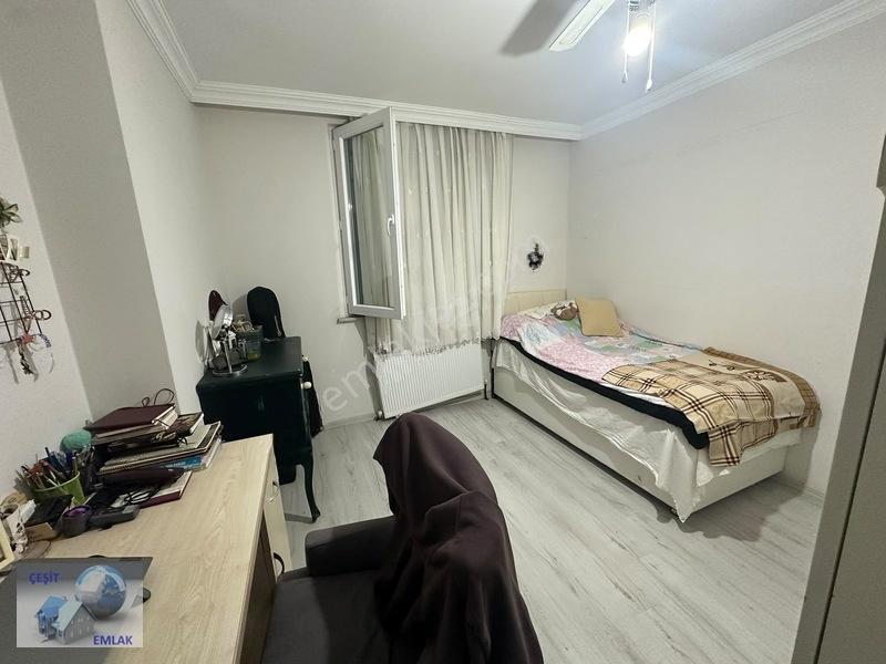 Çeşit Emlak İlyuva Metroya Yakın Yenibina Da 2+1 Satılık Daire — fotoğraf 21