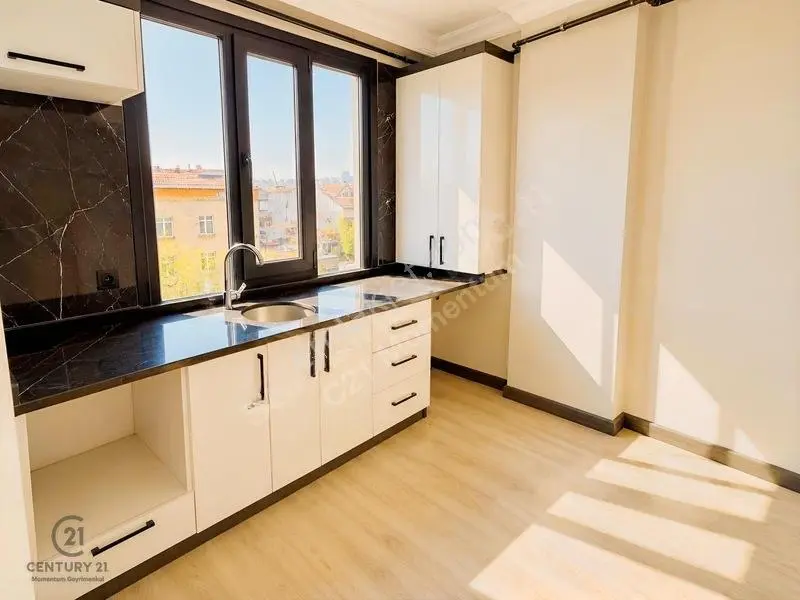 Gaziosmanpaşa Merkezde Satılık Sıfır Dubleks 2+2 — fotoğraf 2