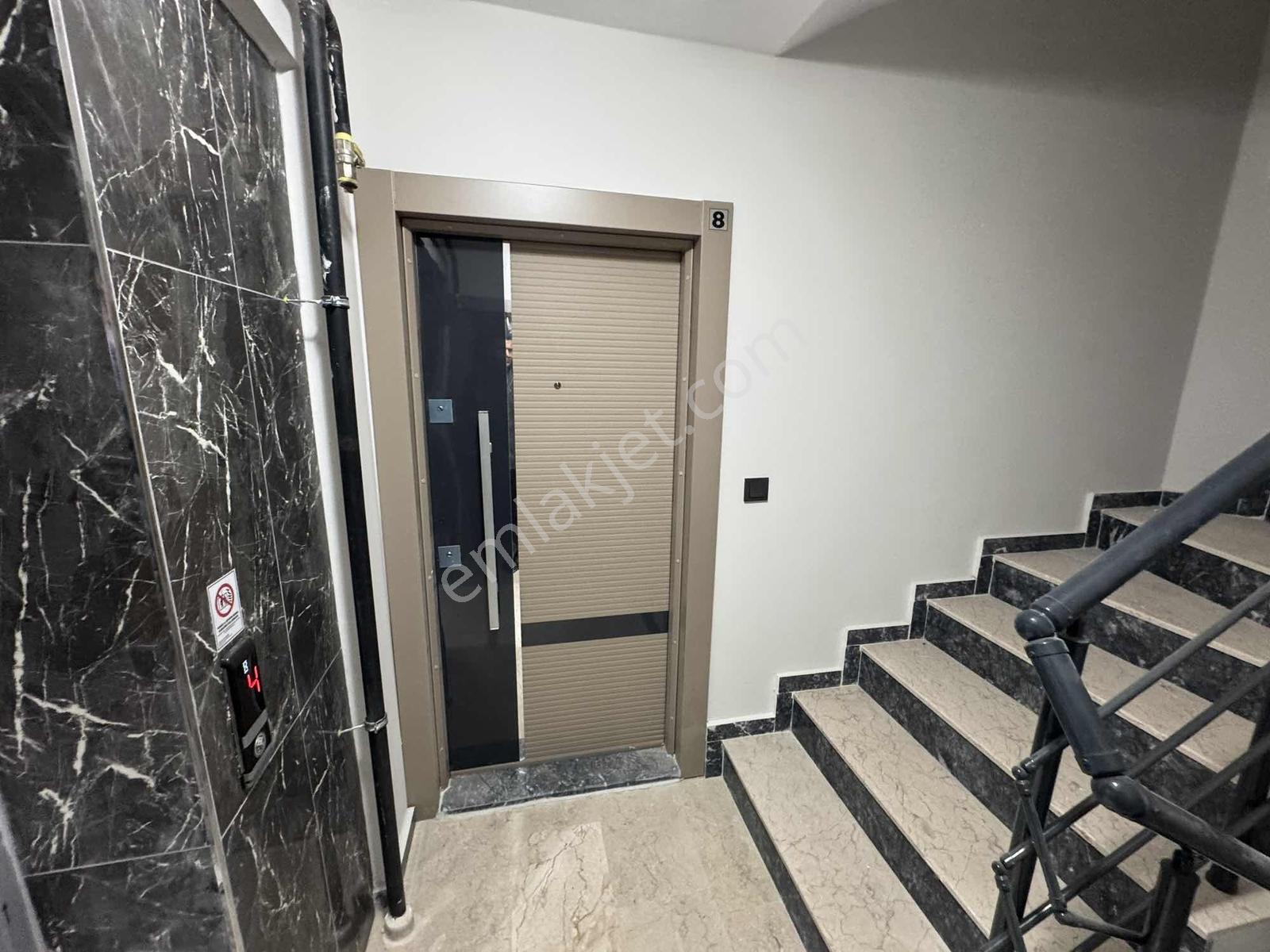 Bulancak Güzelyalıda Üniversiteye Yakın,uygun Fiyatlı Sıfır 1+1 — fotoğraf 7