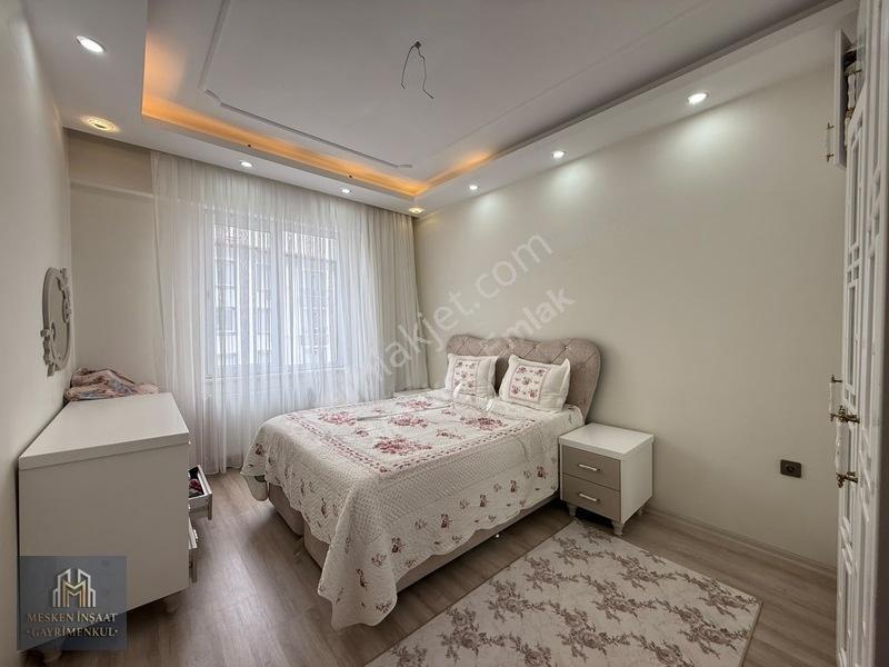 Mesken Emlak Ertuğrulgazi Mh Vadi Manzaralı Site İçersinde 2.5+1 — fotoğraf 6