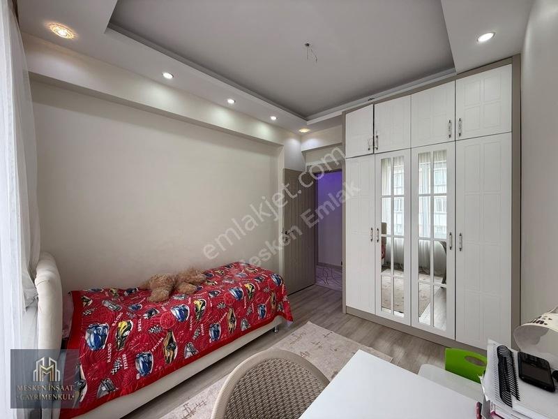 Mesken Emlak Ertuğrulgazi Mh Vadi Manzaralı Site İçersinde 2.5+1 — fotoğraf 15