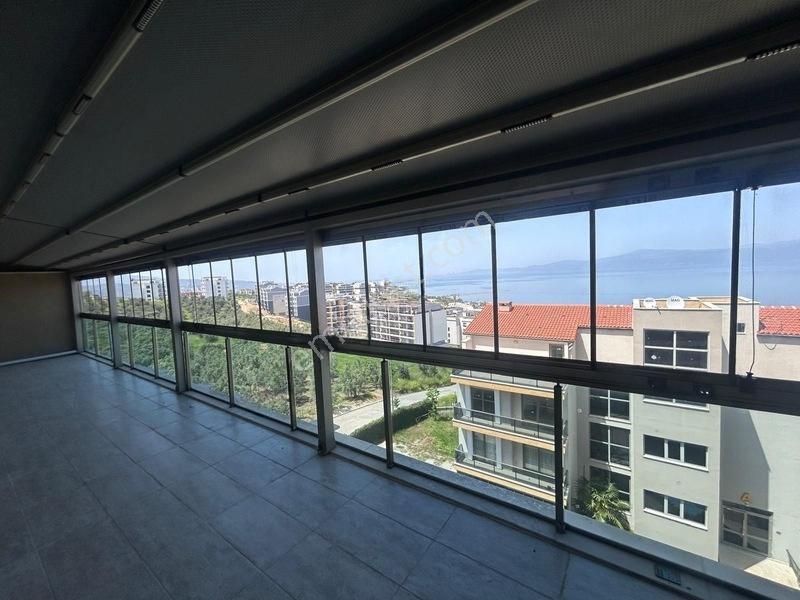 Güzelyalı Burgaz Mah.satılık 4+1 Deniz Manzaralı Dublex Daire. — fotoğraf 3