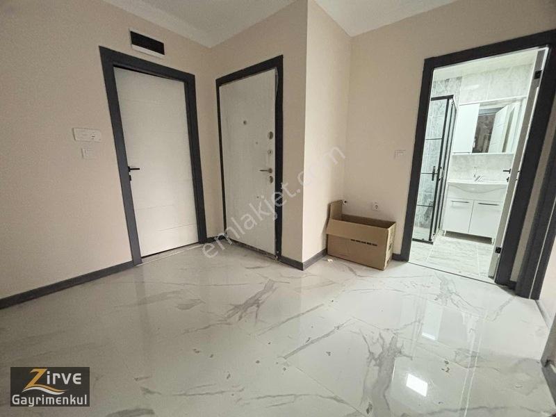 Zirveden Yeşiltepede Köşebaşı 3+1cadde Arkası Satılık Daire — fotoğraf 20
