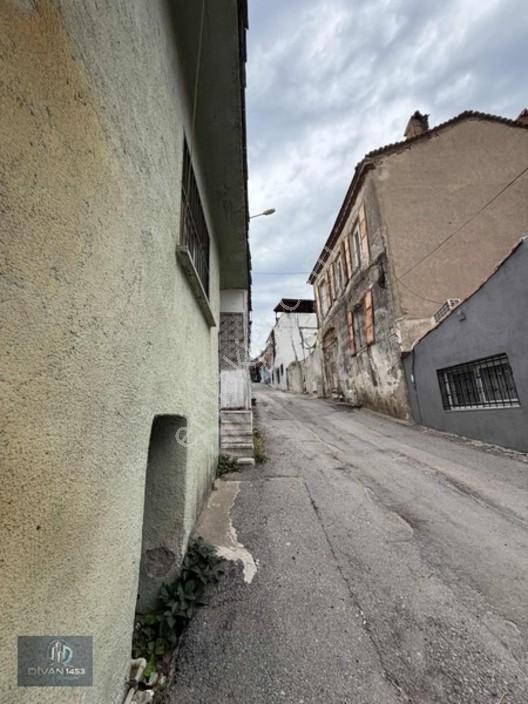 Urla Merkezde Harika Konumda Mahsenli Taş Ev — fotoğraf 2