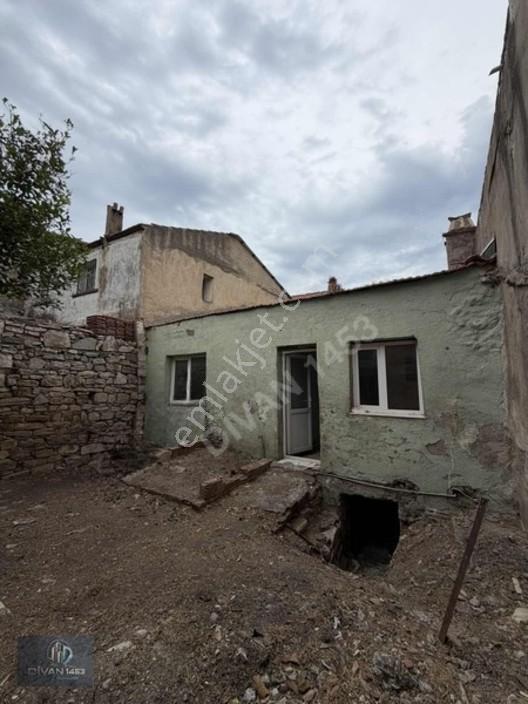 Urla Merkezde Harika Konumda Mahsenli Taş Ev — fotoğraf 7