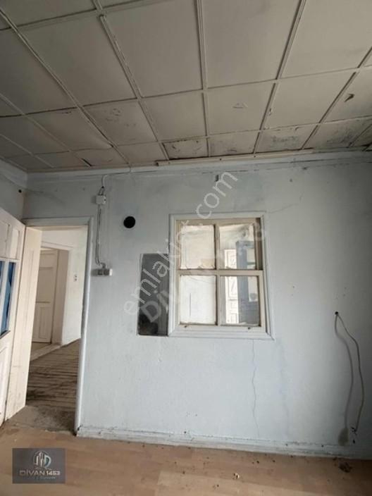 Urla Merkezde Harika Konumda Mahsenli Taş Ev — fotoğraf 12