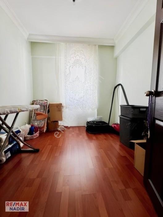 Remax Nadir'den Aksuda 3+1 3 Balkonlu Satılık Daire — fotoğraf 17