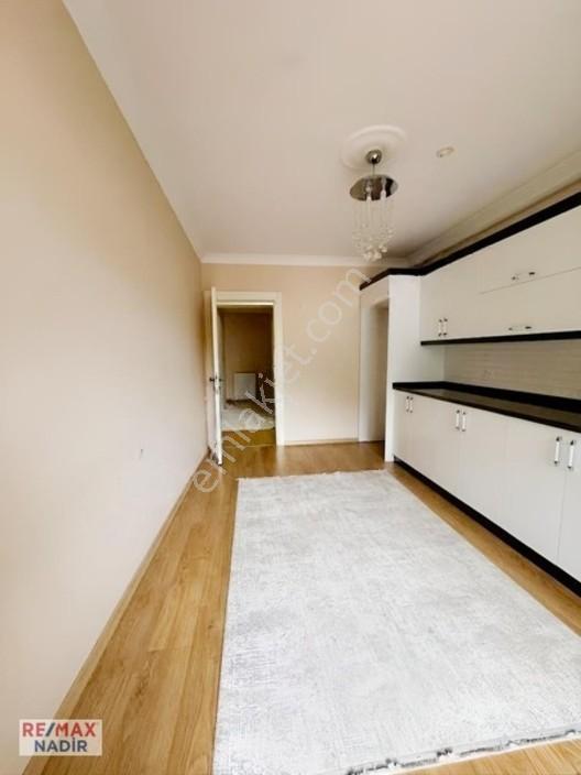 Remax Nadir'den Giresun Aksu Mahallesinde Satılık 3+1 Daire — fotoğraf 12