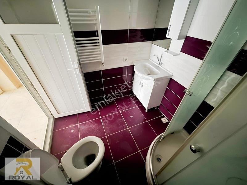 Royal'den Esenyurt Balıkyolu'nda 2+1 85m2 Masrafsız Arakat — fotoğraf 30