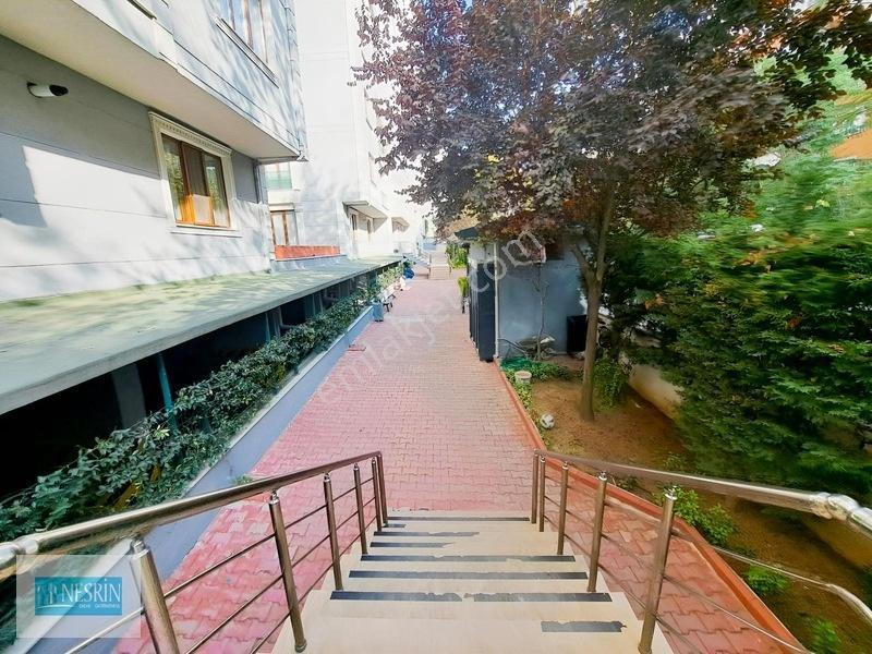 Nesrin Emlak'tan Güvenlikli Sitede Ara Kat Merkeze Yakın Daire — fotoğraf 5