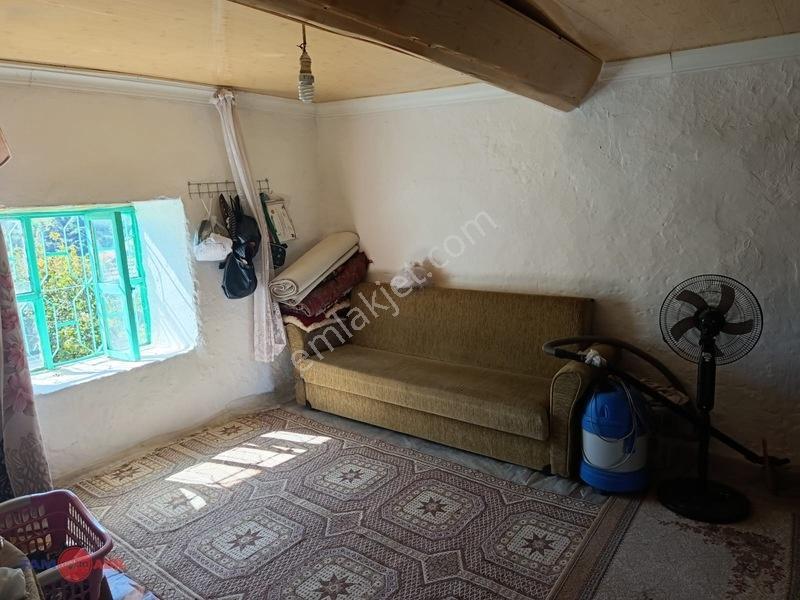 Bergama Topallar Köyünde Satılık Eşyalı Müstakil Ev — fotoğraf 20
