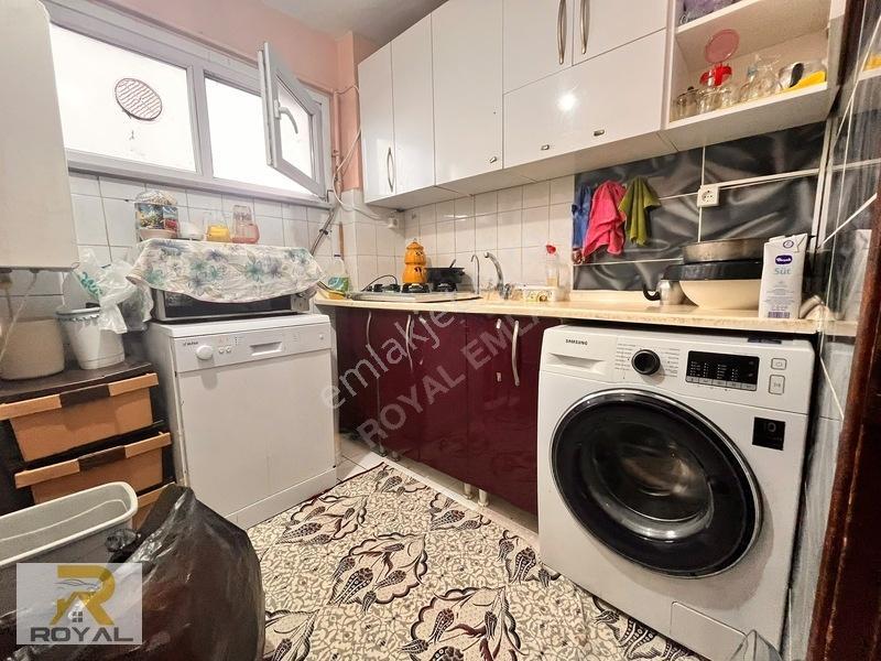 Royal'den Kartaltepe'de Metrobüse Yakın 3+1 Geniş Satılık Daire — fotoğraf 9