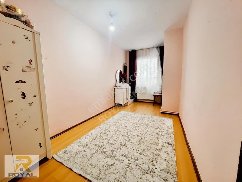 Royal'den Kartaltepe'de Metrobüse Yakın 3+1 Geniş Satılık Daire — fotoğraf 17