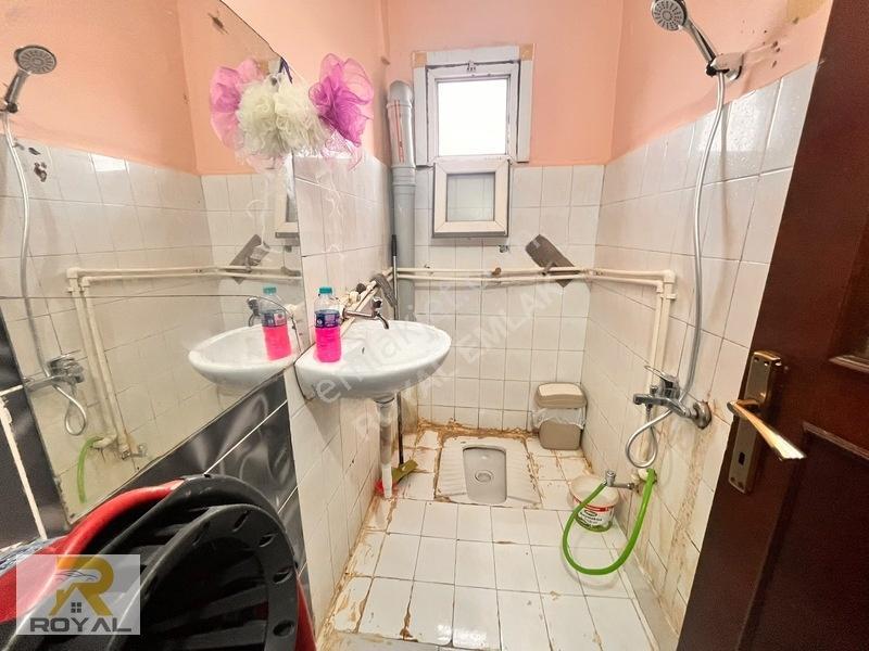 Royal'den Kartaltepe'de Metrobüse Yakın 3+1 Geniş Satılık Daire — fotoğraf 32
