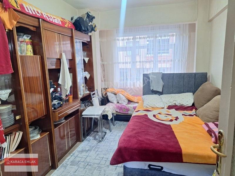 Hürriyette Satılık 3+1 1.kat Daire — fotoğraf 9