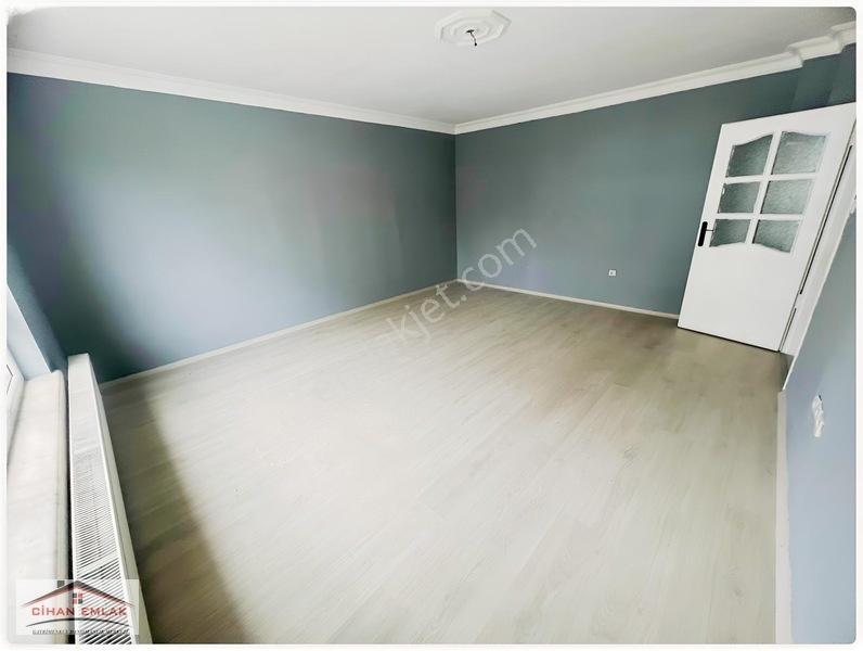 Şehit Kubilay Değirmendere Özlem Selim Cad 50 Metre 3+1 Satlık — fotoğraf 12