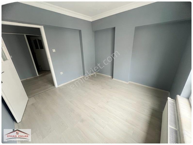 Şehit Kubilay Değirmendere Özlem Selim Cad 50 Metre 3+1 Satlık — fotoğraf 18