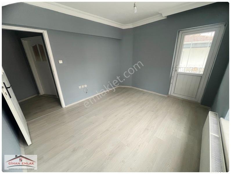Şehit Kubilay Değirmendere Özlem Selim Cad 50 Metre 3+1 Satlık — fotoğraf 22
