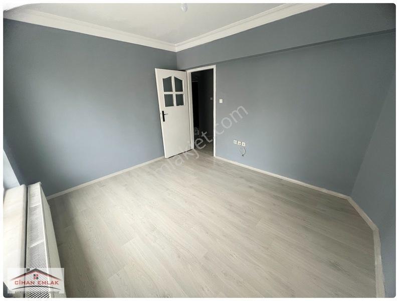 Şehit Kubilay Değirmendere Özlem Selim Cad 50 Metre 3+1 Satlık — fotoğraf 23