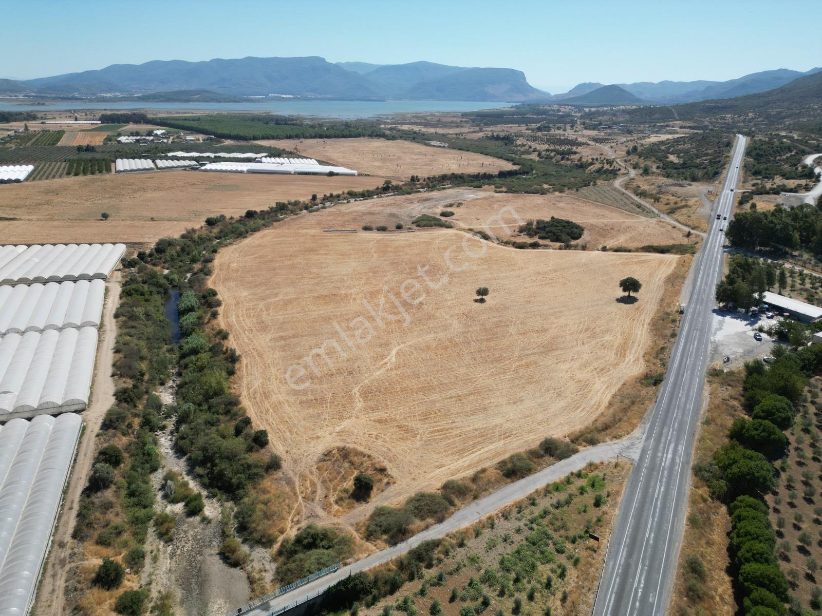Menderes Gümüldür Yolu Üzerinde 250 M2 Satılık Bahçeler — fotoğraf 19