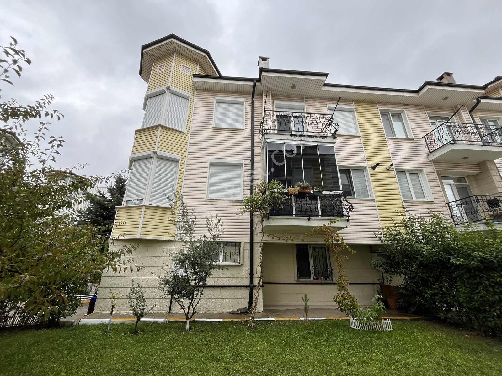 Rw Lıfe // Çankaya Mah.beyzakent Sitesi Satılık 4+1 Villa — fotoğraf 2