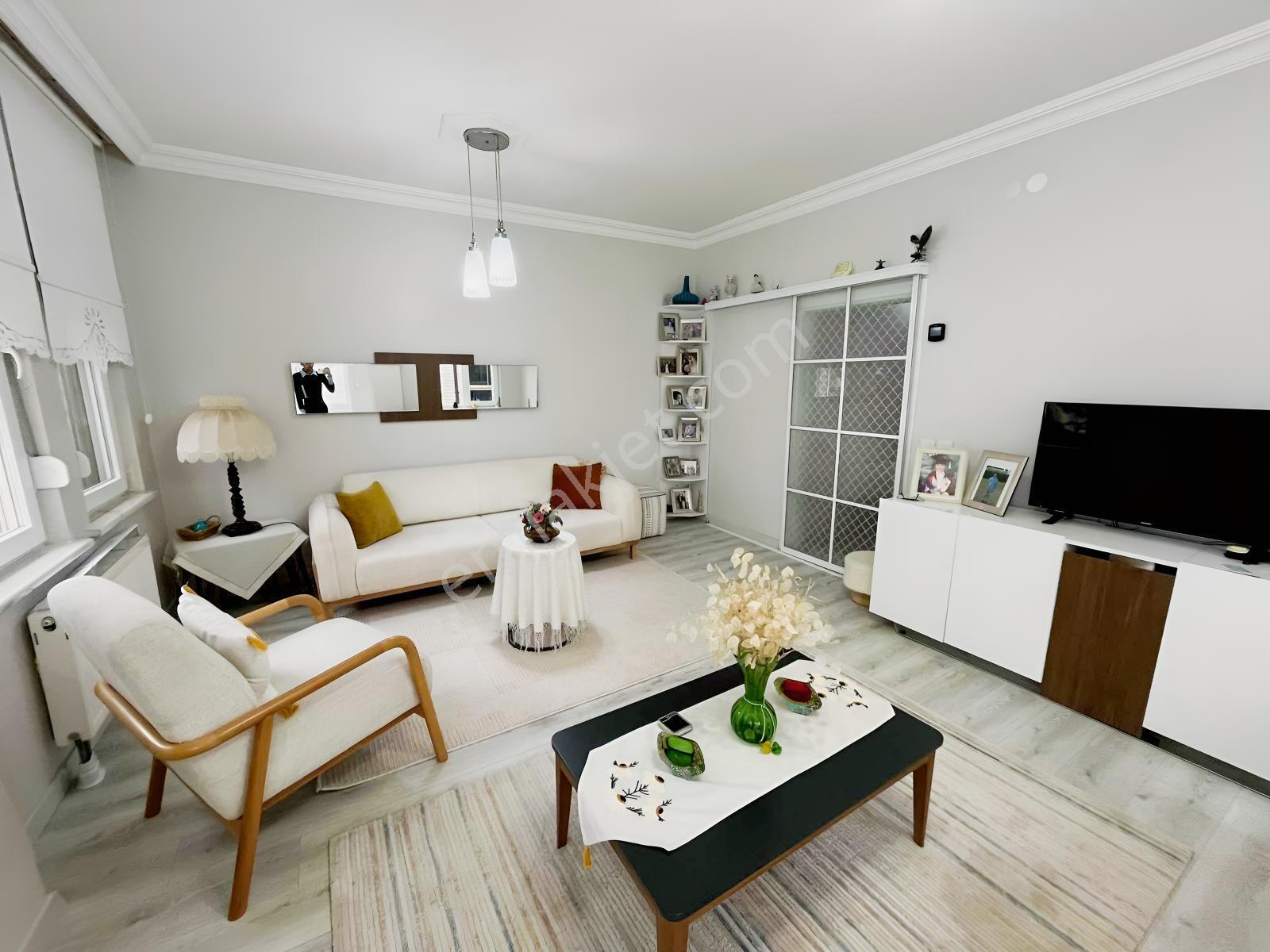 Rw Lıfe // Çankaya Mah.beyzakent Sitesi Satılık 4+1 Villa — fotoğraf 7