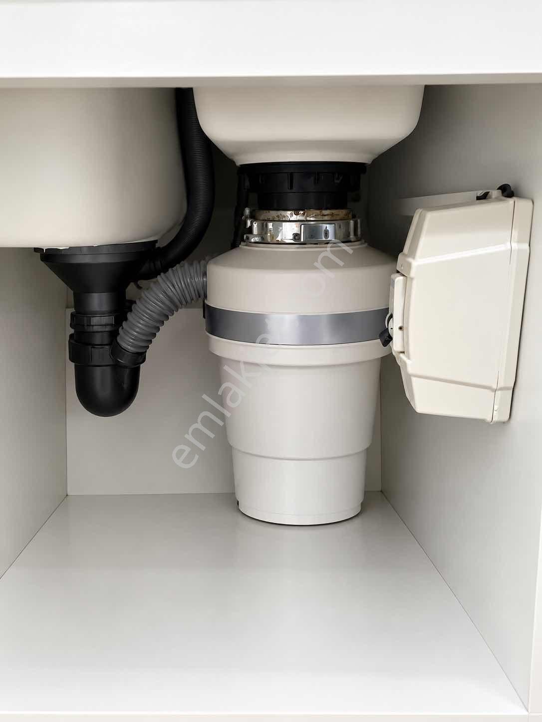 Rw Lıfe // Çankaya Mah.beyzakent Sitesi Satılık 4+1 Villa — fotoğraf 10