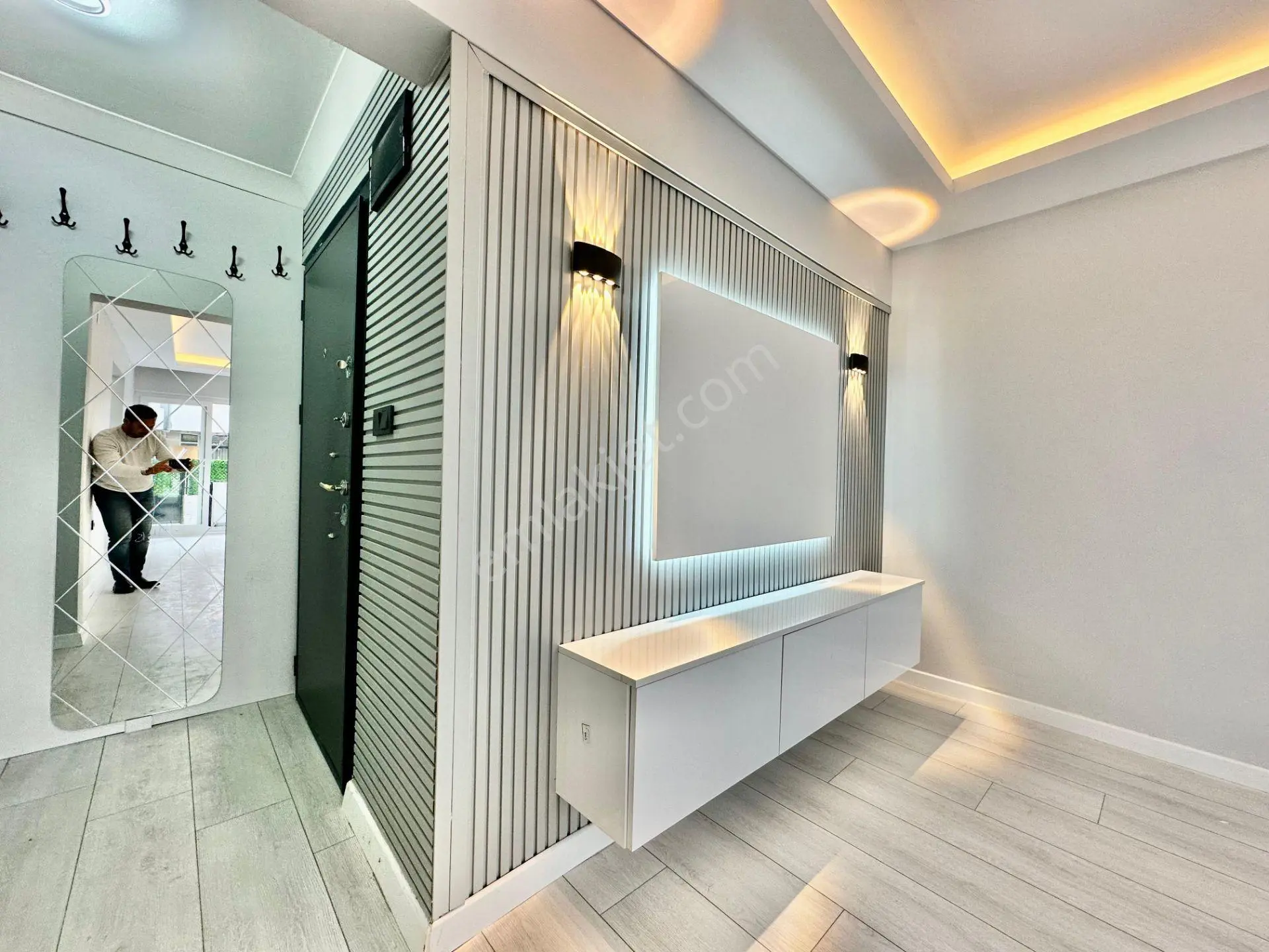 ꧁ay Emlaktan꧂akçay Merkezde Denize 100 Mt Bahçe Kullanımlı Satılık 2+1 İçi Yapılı Daire — fotoğraf 13