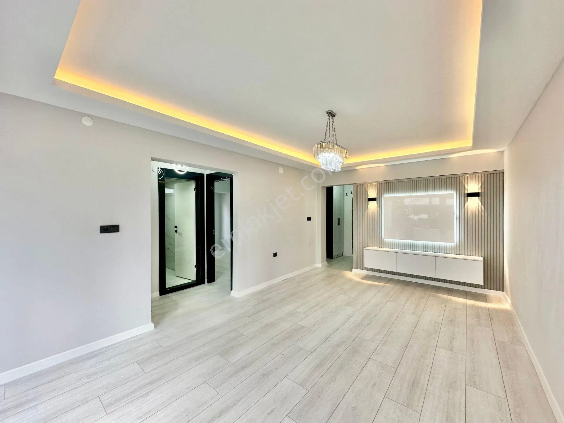 ꧁ay Emlaktan꧂akçay Merkezde Denize 100 Mt Bahçe Kullanımlı Satılık 2+1 İçi Yapılı Daire — fotoğraf 14